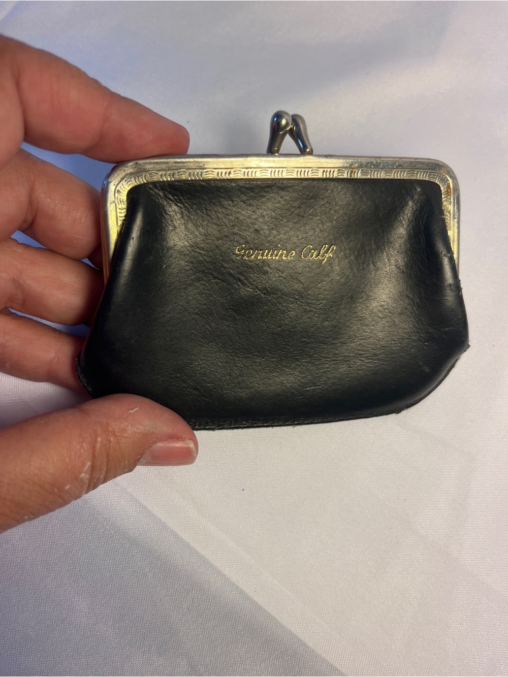 Vintage Black Genuine Calfskin Leather Kiss Lock Coin Purse Engraved Frame